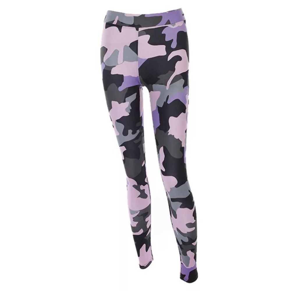 Brand new sweet sexy pink camo yoga leggings